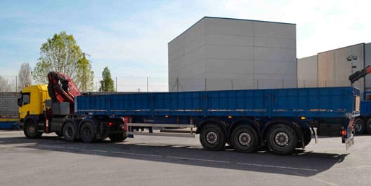 Grúas Orión alquila equipos en Panamá